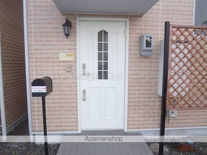 ＴＷＩＮＯＡＫＳ[2LDK/59.62m2]のエントランス