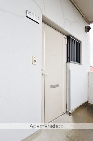 コーポSHOEIの玄関写真