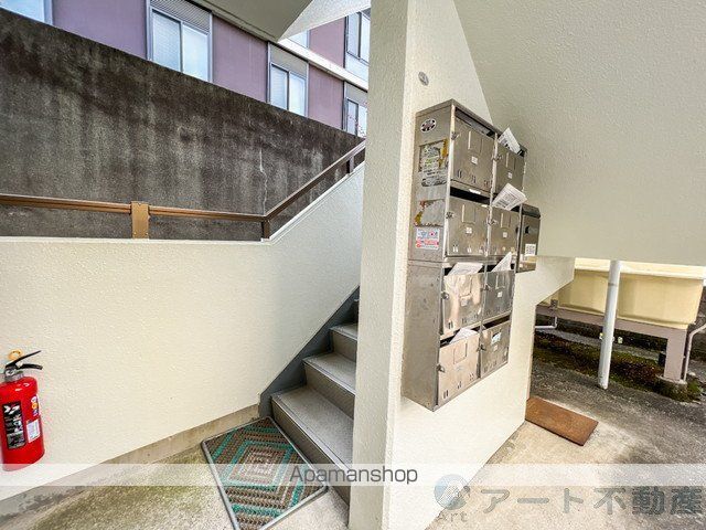 コーポ岡﨑の玄関写真