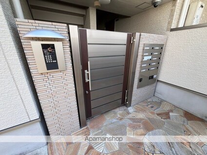 和歌山県和歌山市田中町５丁目[1LDK/34.02m2]のエントランス