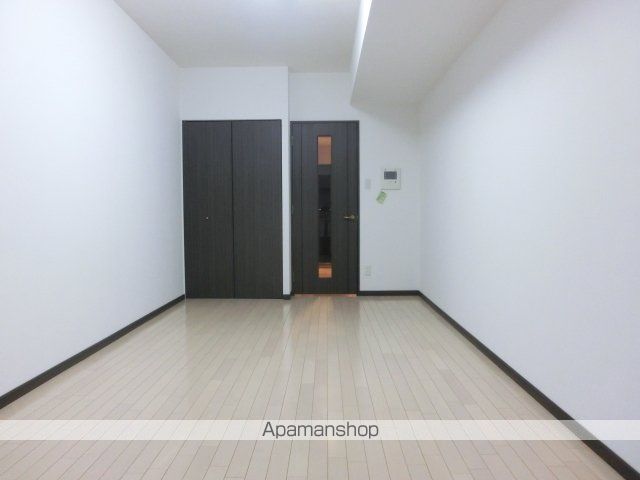 ディナスティ松屋町IIの内装写真