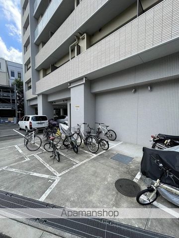W.O.B.KYOBASHIの外観写真