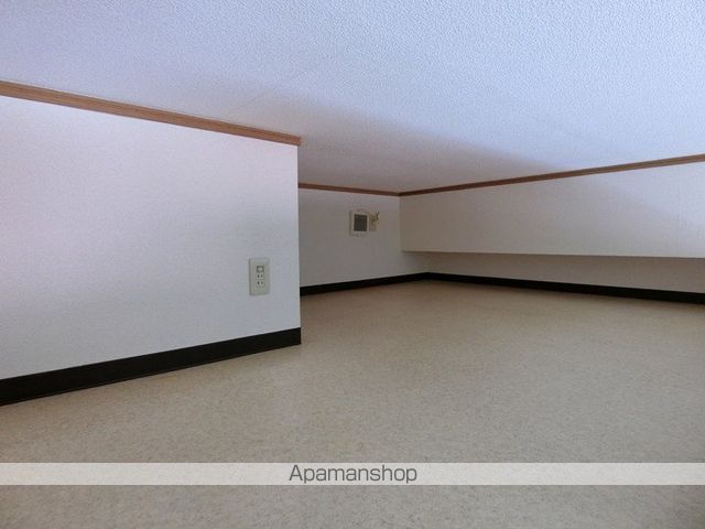 ザ・ロイヤル2000の内装写真
