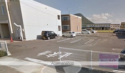 カーサ　フェリーチェ[1LDK/44.63m2]の駐車場1