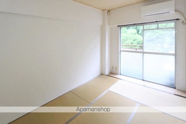 ビレッジハウス琴海2号棟の内装写真