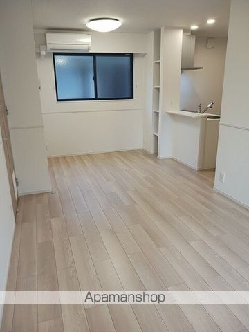 ハレレアIIAの内装写真
