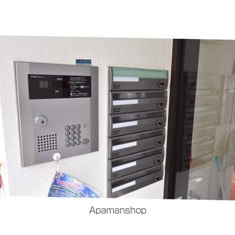 ヴィラ安富の玄関写真