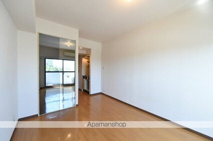 ヒルズ駒場東大前[1R/21.31m2]のリビング・居間4