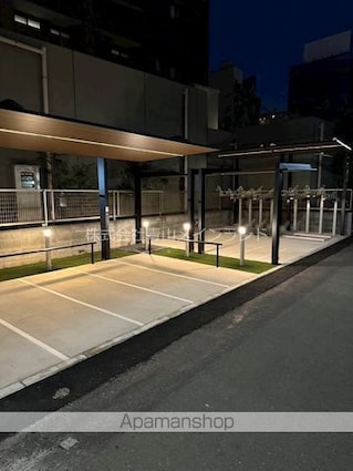 東京都目黒区駒場３丁目[3LDK/109.57m2]の共用部3