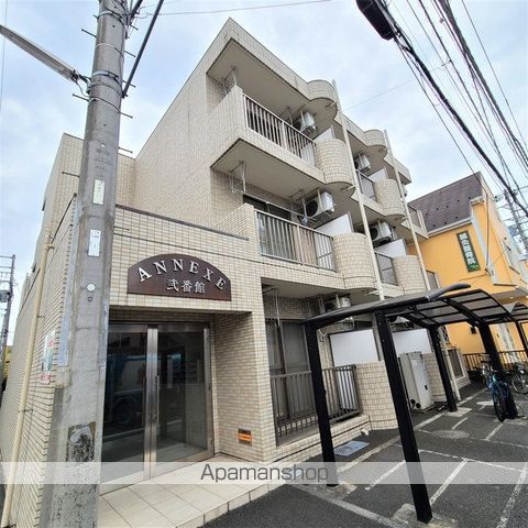 アネックス2番館の玄関写真