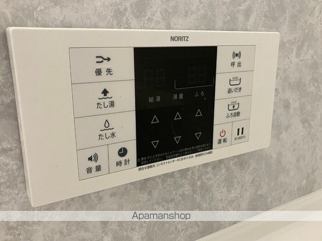 CREASの内装写真
