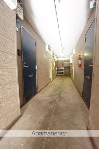 ヴィレッジ壱番館の玄関写真