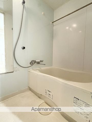 カスタリア堺筋本町の内装写真