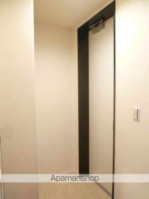 シャインフォレスト[1LDK/42.78m2]の玄関