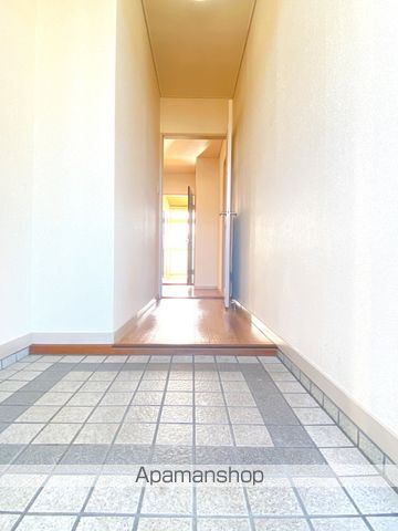 ロイヤルヒルズ高丘の内装写真
