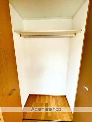 和歌山県和歌山市神前[2LDK/49.95m2]の収納