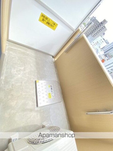 Ｍ＆Ｒ[1K/26.9m2]のバルコニー