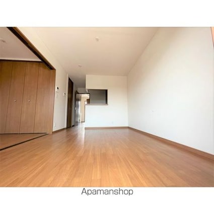 エルメゾン足崎　Ｃ[1LDK/43.62m2]のリビング・居間1