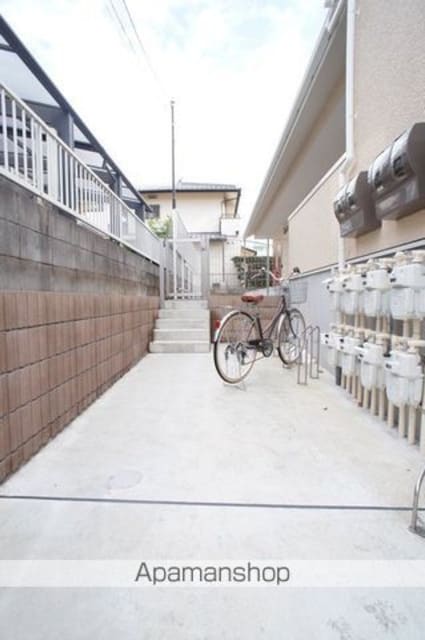 Ｐｅｔｉｔ　Ｍｏｎｄｅ習志野台[1R/27.75m2]の共用部3