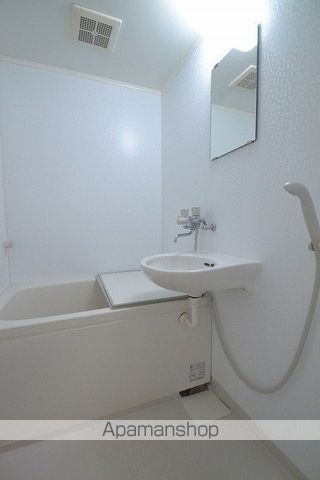 コーポ間の内装写真