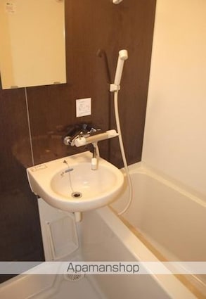 ル・リオン新宿落合[1K/22.41m2]のバス