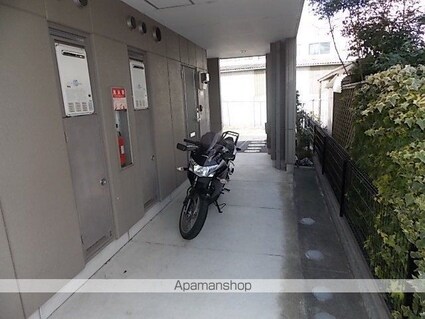 アイズキューブ（Ｉ’ｓ　キューブ）[1K/24.75m2]のエントランス