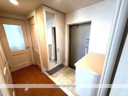 Ｄ’クラディア西ノ内　４０５号室[3LDK/76.69m2]の玄関