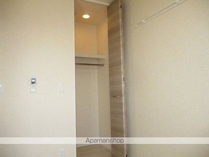 オーフィングＩＩＩ[3LDK/62.93m2]の内装1