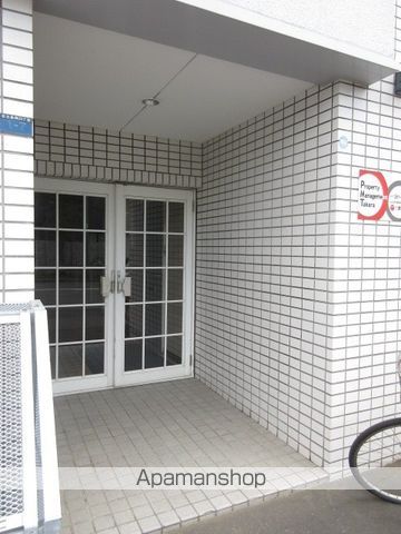 ノースピア23の玄関写真