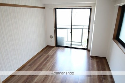 ブルービラ吉原[1R/17.94m2]のリビング・居間