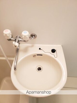 ドミール北新宿２[1K/21m2]の洗面所