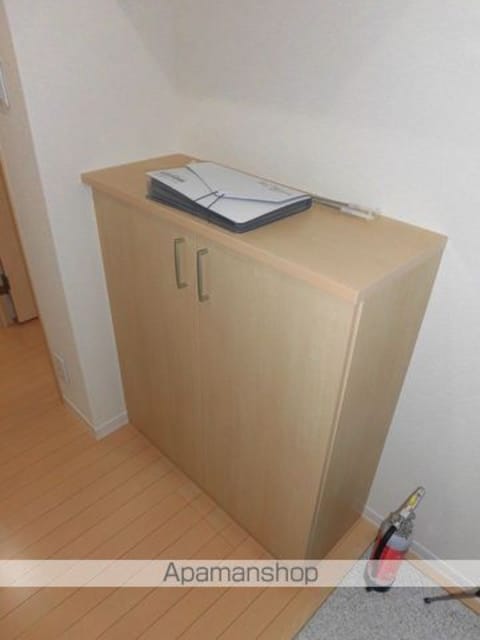 和歌山県和歌山市園部[2LDK/54.74m2]の共用部1