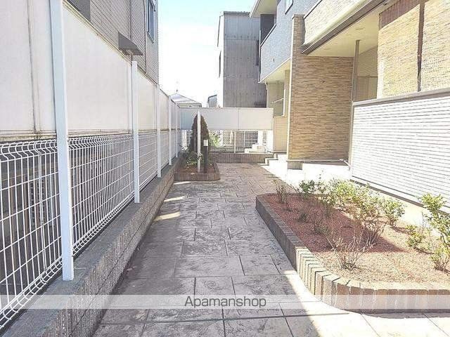 パルコプレッソIIの玄関写真