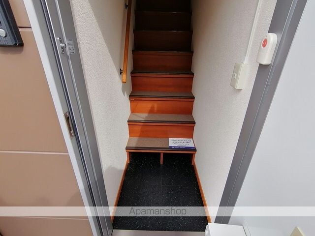 レオパレスヴェルドミール[1K/26.49m2]の玄関