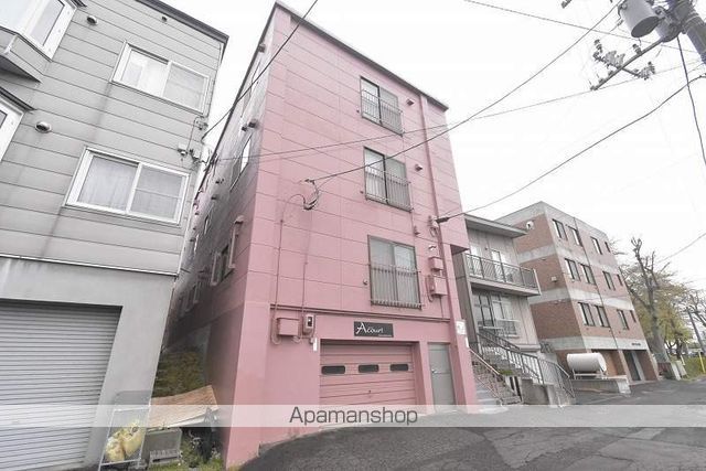 A COURTの外観写真