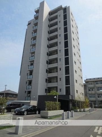 サーパス持田町の外観写真