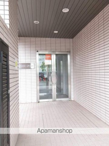 サンエーアインの玄関写真