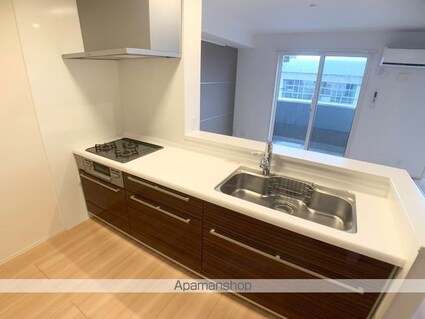 Ｅｓｐｏｉｒ[2LDK/58.37m2]のキッチン