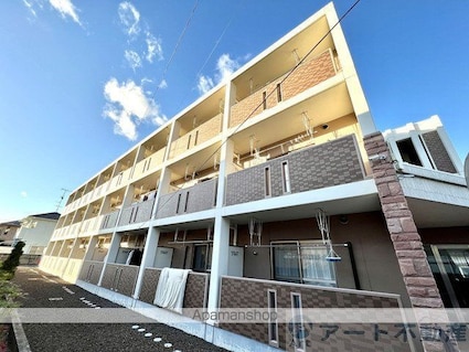 トーラス[1LDK/42.38m2]の外観4