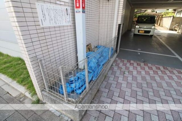 サニーヴィラゆうき[1R/25.2m2]のエントランス