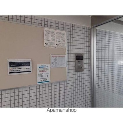 メゾンやわらぎ[1R/24.42m2]のエントランス3