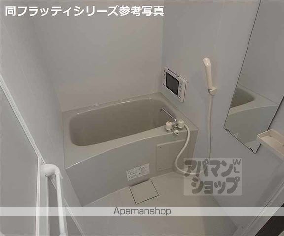 レゾナンス西陣の内装写真