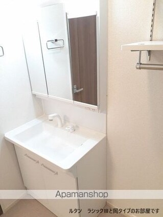 ＷＩＳＴＥＲＩＡ　Ⅶ[1K/29.72m2]の洗面所