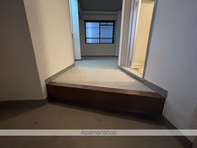 サンクス林の内装写真