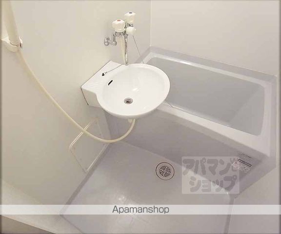 レオパレスHOUSEKEIYAの内装写真