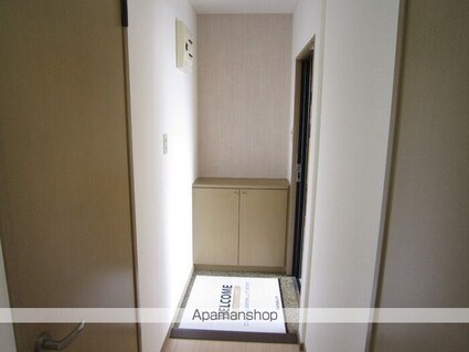 パレス新浜　Ａ棟[2DK/52.66m2]の玄関