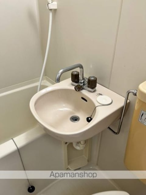 和歌山県和歌山市湊[1K/16.96m2]の洗面所