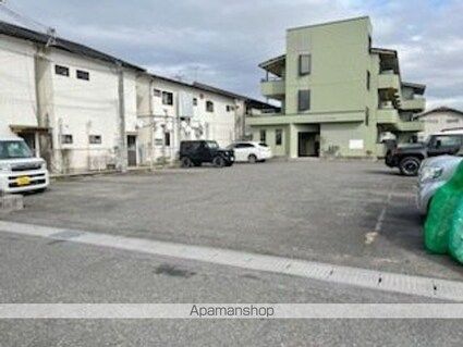 ユースコート東沖野[2LDK/63.36m2]の駐車場3