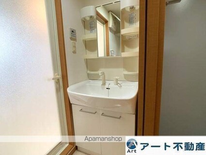 フェニックス西堀端[1LDK/31.85m2]の洗面所