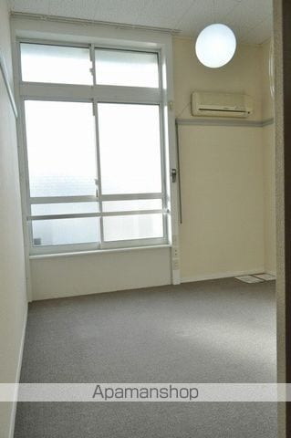 レオパレスサントラップヨコウチの内装写真